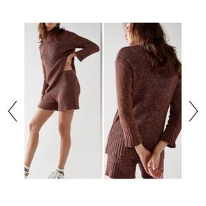 Nwot trez sweater set